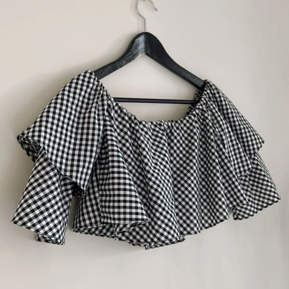 Gingham Ruffle Crop Top ( Can be worn off the shoulder) - Picture 2 of 3